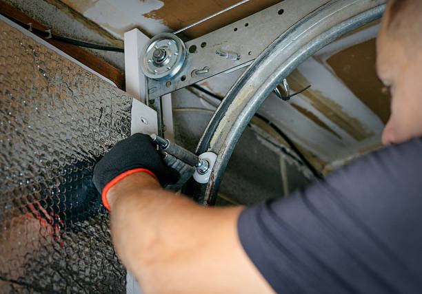 Affordable Garage Door Roller Replacement solutions in Rolling Hills, CA